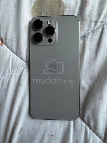 Carousel Image Selected