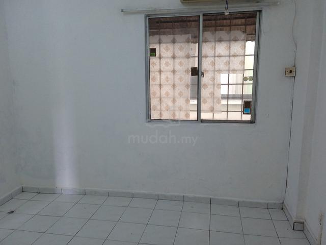 sewa bilik api2 centre 1