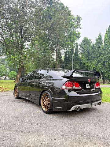 2009 Honda CIVIC 1.8 I-VTEC (A) - 4