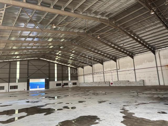 FOR RENT MERU double storey semi-detached factory 1