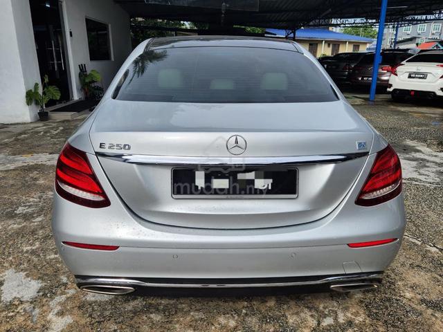 2017 Mercedes Benz E250 AVANTGARDE (CKD) 2.0 (A) - 5
