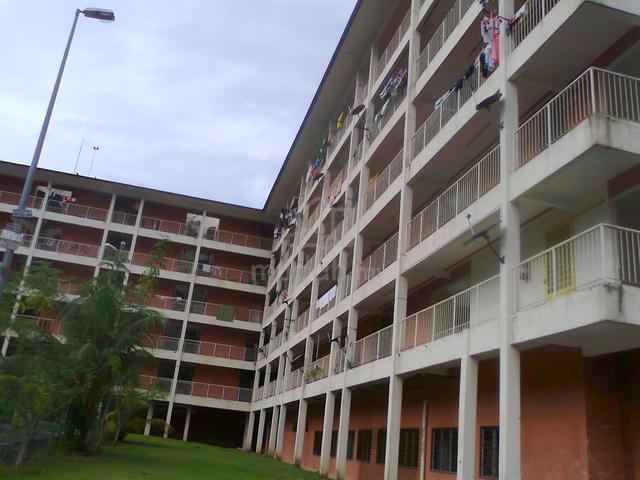 Flat Taman Dagang 1