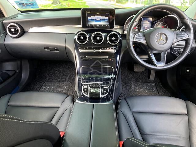 REG 2016 MERCEDES C200 AV (A) W205 Local 1 Owner - 4