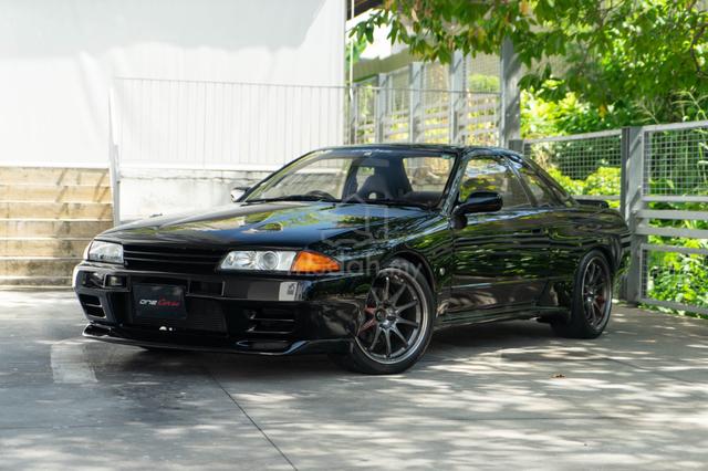 Nissan Skyline R32 2.6M 1990 - 1