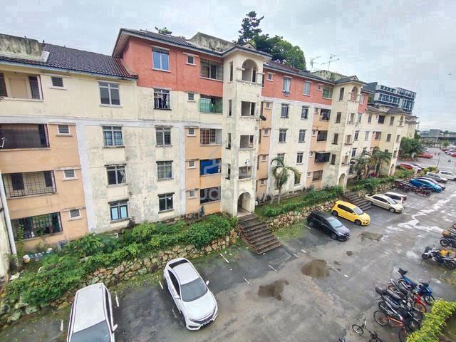 Prima Apartments (Kota Warisan Sepang) 1