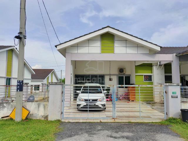 Rumah End Lot 4 Bilik Untuk Dijual di Lakeville Seri Iskandar Perak 1