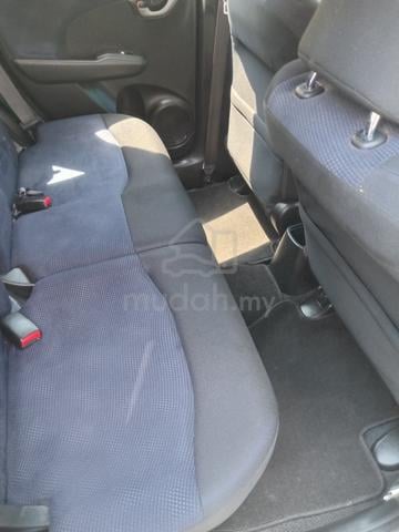 Honda Jazz 1.5(A) GE8 V-Tec Facelift 2013 - 4