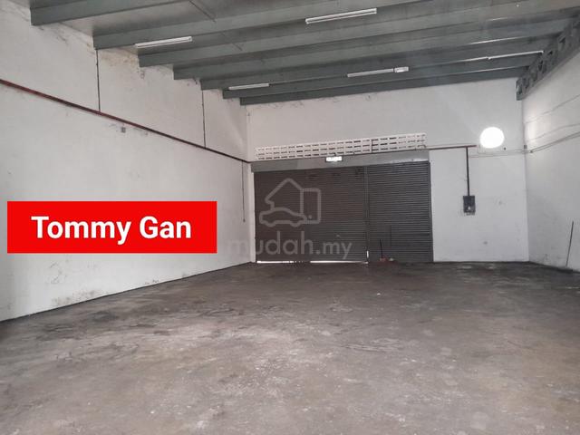 Permatang Tinggi @ Bukit Minyak 2400sqft 1-Storey Factory For Rent 1
