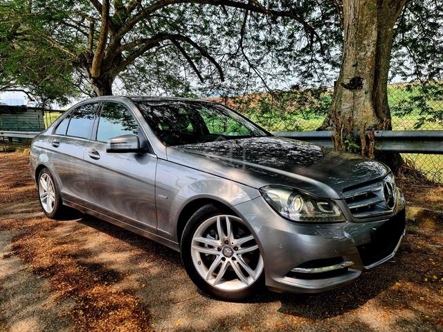 Mercedes Benz C250 1.8 CGI BlueEFCY PaddleShift +- - 1