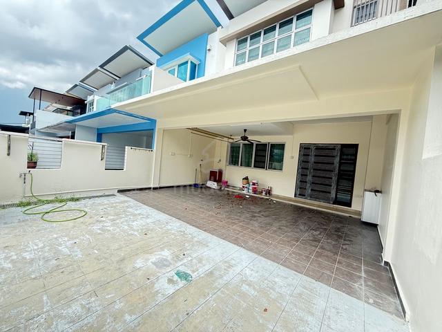 Nusa sentral double storey house 4 bedroom 3 bathroom Jb 2nd link 1