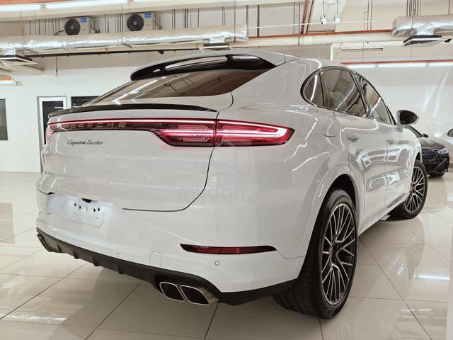 2022 Porsche CAYENNE 4.0 COUPE TURBO A GRADE + WTY - 2