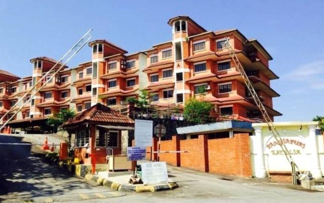 Excelsa Apartment 1