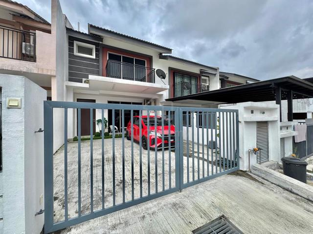 Double Storey Terrace, Taman Nusa Damai, Pasir Gudang 1