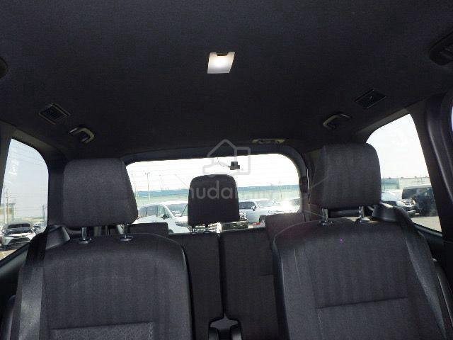 Toyota VOXY 2.0 SG 7 SEATER FULL LOAN - 5