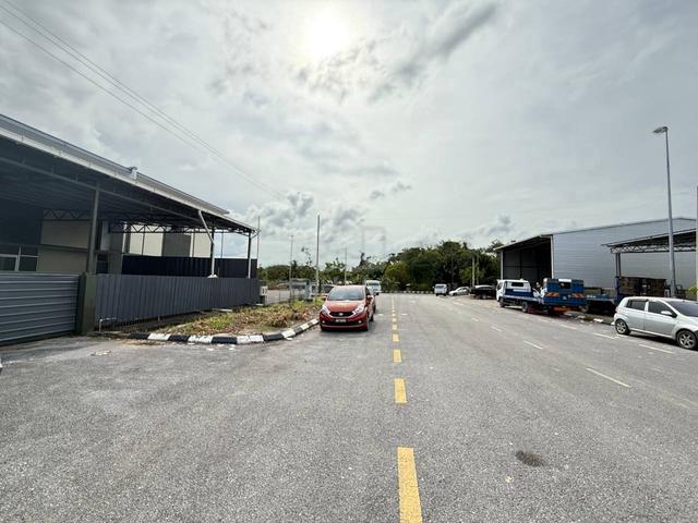 Double Storey Warehouse at Batu Kitang for Rent 3