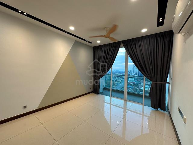 Paragon Residences @ Straits View 1