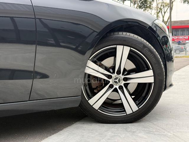 2021 Mercedes Benz C200 - 2