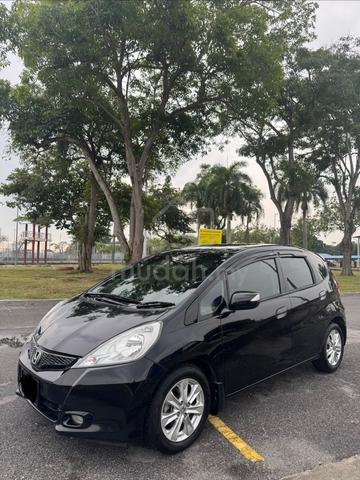 2013 Honda JAZZ 1.5 FACELIFT (A) - 1