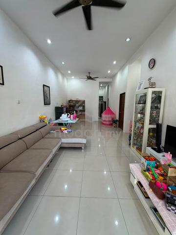Renovated House For Sale @ Kulim Square , Lunas 1
