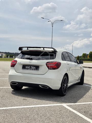 2015 Mercedes-Benz A180 Urban Line (CBU) 1.6 - 4