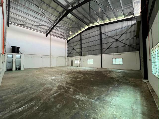 Semi-D Factory  Warehouse  Taman Perindustrian Air Hitam Klang 1