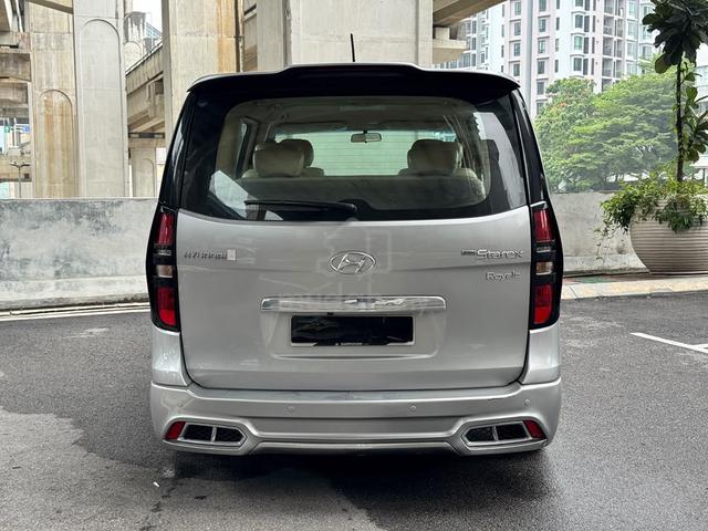 Hyundai GRAND STAREX 2.5 ROYALE FACELIFT/ 2.P DOOR - 5