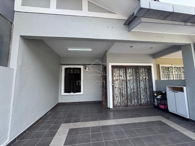 Damai Perdana 2 sty house Limited Facing open Extra Parking 1