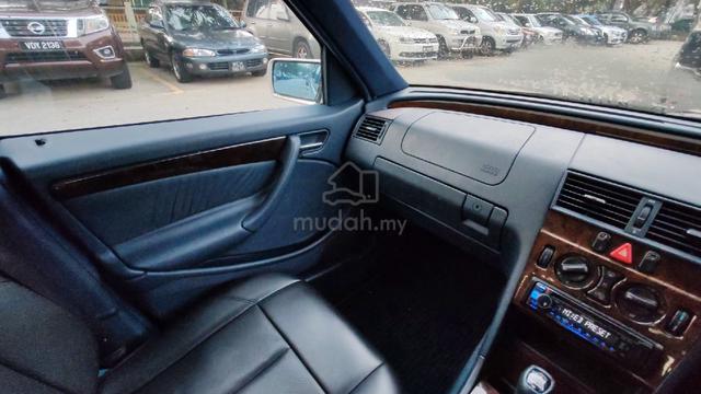 Mercedes Benz C 200 2.0 (A) 1997 - 4
