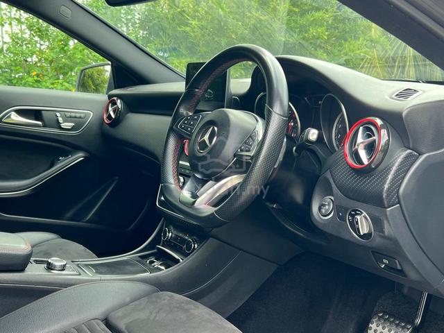 2017 Mercedes Benz A-CLASS 1.6 200 AMG LINE (CBU) - 4