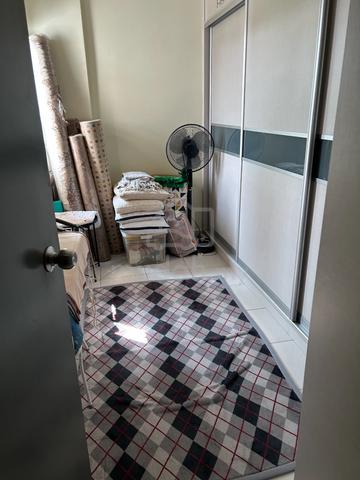 RENT Single Room at MEWAH 9 RESIDENCE APARTMENT 1