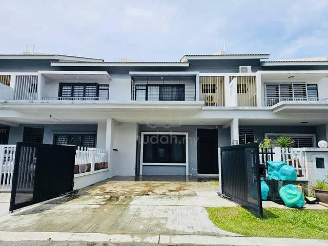 RENOVATED! Double Storey, Evira Warisan Puteri, Kota Warisan Sepang 1