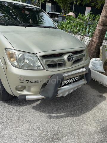 2005 Toyota HILUX 2.5 G (A) - 2
