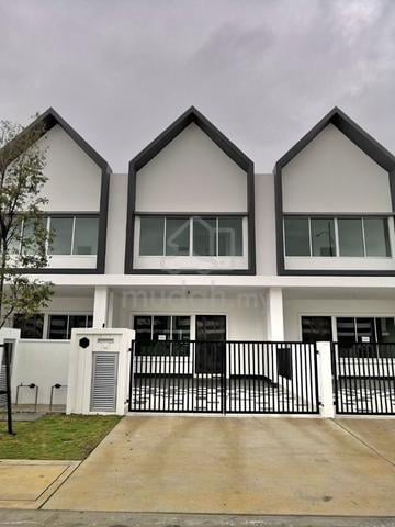Double Storey Terrace Artisan Eco Forest Ebonylane, Semenyih 1