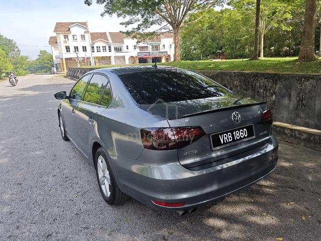 2017 Volkswagen JETTA 1.4 TSI COMFORTLINE (CKD) - 5