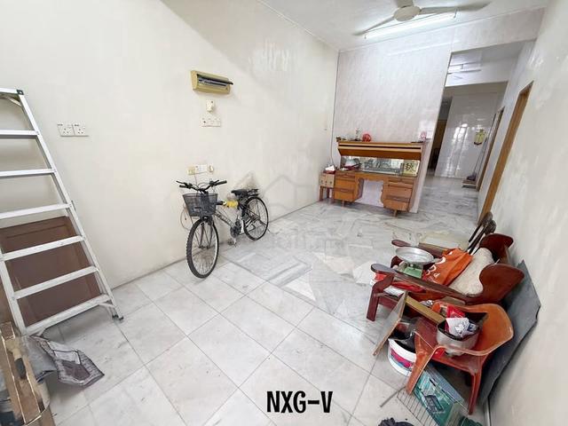 Tepi Sungai Near Teluk Pulai Klang Storey House Renovated For Sale 1