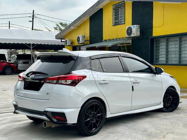 2022 Toyota YARIS 1.5 E (A) - 2