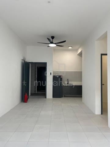 Residensi Acacia 1