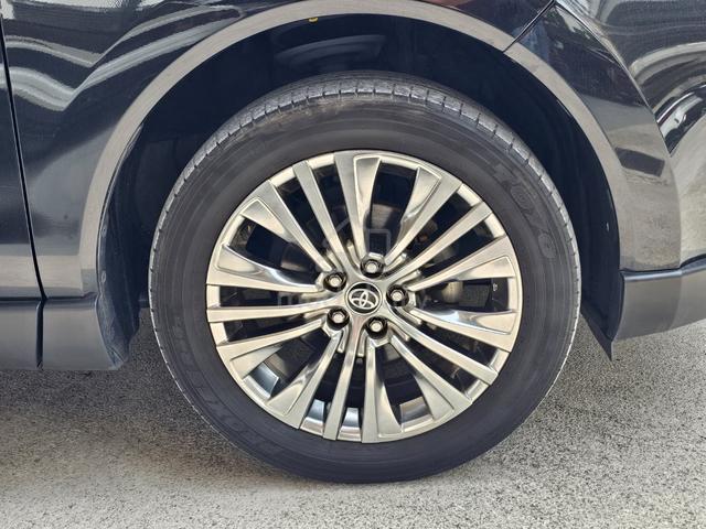 2023 Toyota HARRIER 2.0 Z (A) Z SPEC BLACK COLOUR - 5
