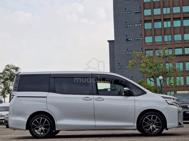 2018 Toyota VOXY X 2.0 (A) 1 OWNER T.TOP CONDITION - 4