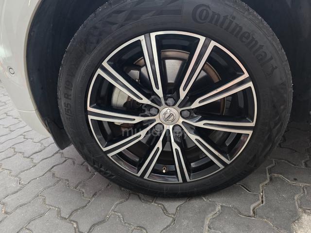 2019 Volvo XC60 2.0 T8 INSCRIPTION (A) - 5