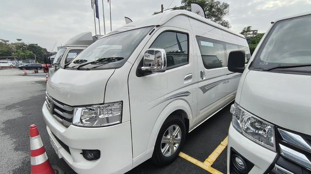 Foton VIEW 2.8 MT CS2 18 SEATER - 1
