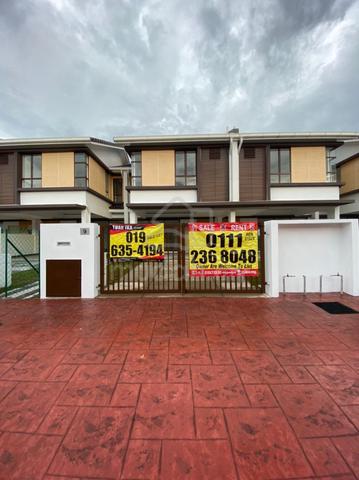 2sty LIGAMAS RESIDENCE BATANG KALI GATED GUARDED FREEHOLD BELOW MV 1