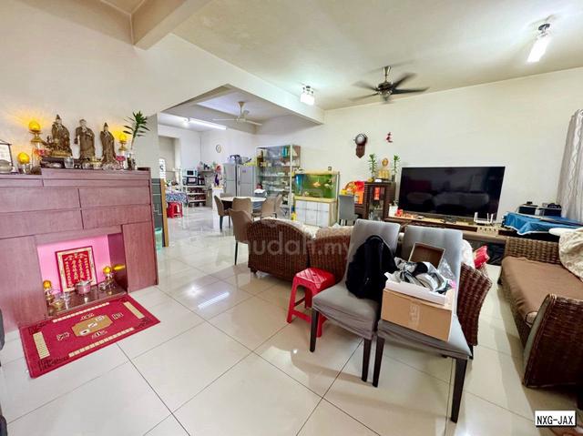 Cassava Bandar Puteri Klang 2.5-Storey House 1