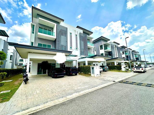 Three Storey Semi D Link (Cluster) House Laman Vista Alam Setia Alam 1