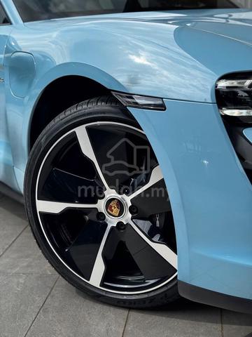 2022 Porsche TAYCAN (A) - 5