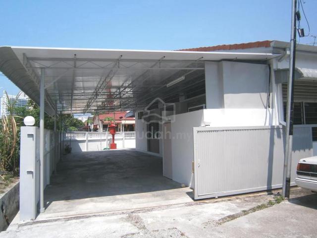 Taman Lip Sin Single Storey Corner Terrace with compound gelugor 1