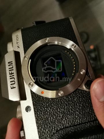 Fujifilm XT-100 Mirrorless Camera with Kit lens - photo 3 of 5