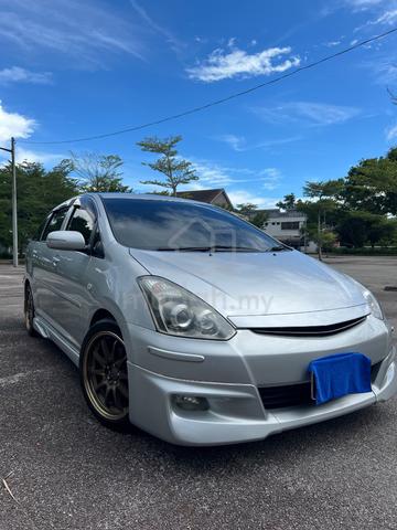 2012 Toyota WISH 1.8 G ZGE20G FACELIFT (A) - 1