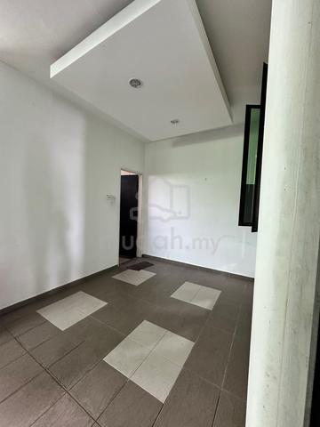 Taman Kinamount - Room for Rent 4