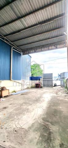 Mount Austin Jalan Mutiara Emas 5 factory light industry 100amp 24x130 1